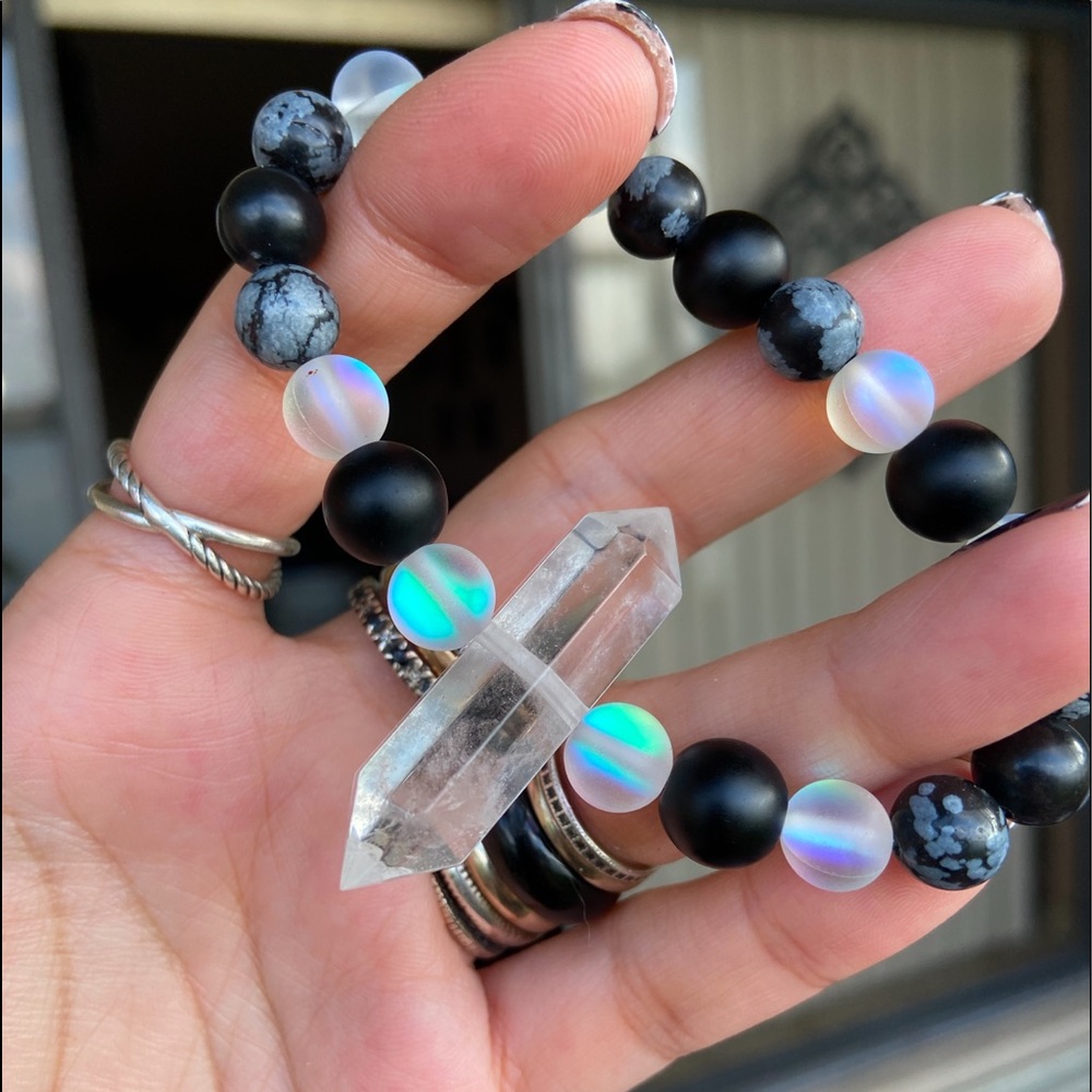 Genuine crystal quartz opalite obsidian bracelet - Picture 5 of 8